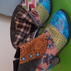 Open..size 38..multi color